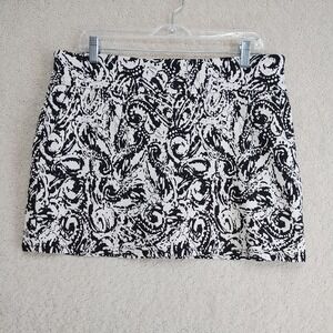 Courtenay Skort Womens 12P Black White Paisley Print Lined Shorts Skirt Pockets
